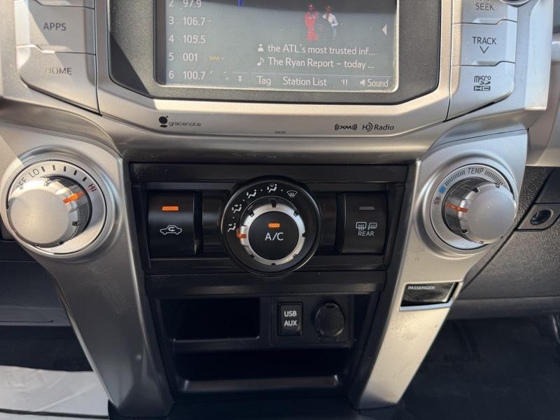 Toyota 4Runner SR5 4WD 2016