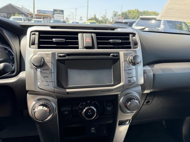 Toyota 4Runner SR5 4WD 2016