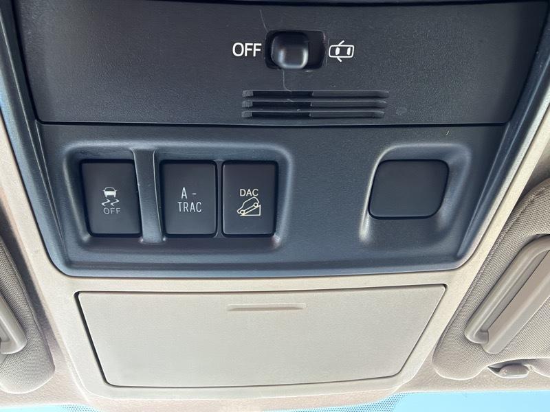 Toyota 4Runner SR5 4WD 2016