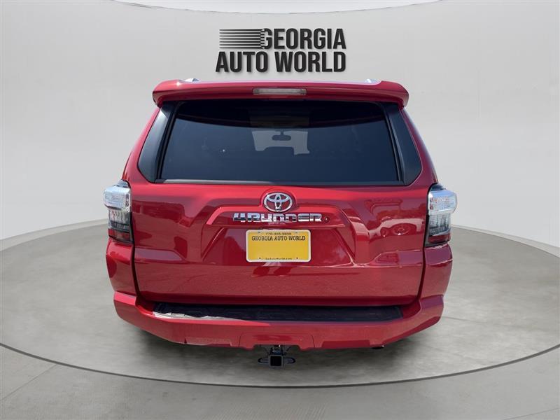 Toyota 4Runner SR5 4WD 2016