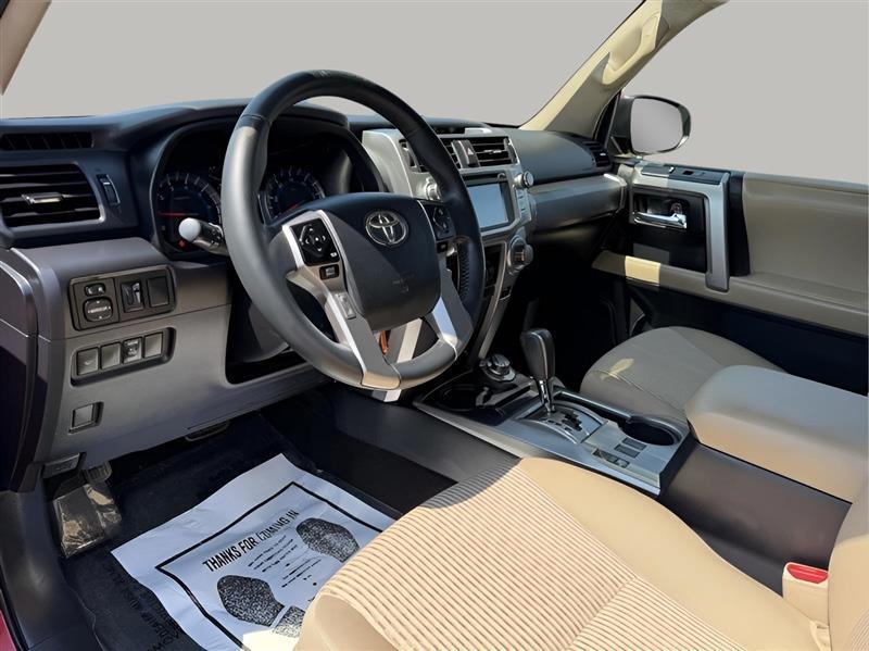 Toyota 4Runner SR5 4WD 2016