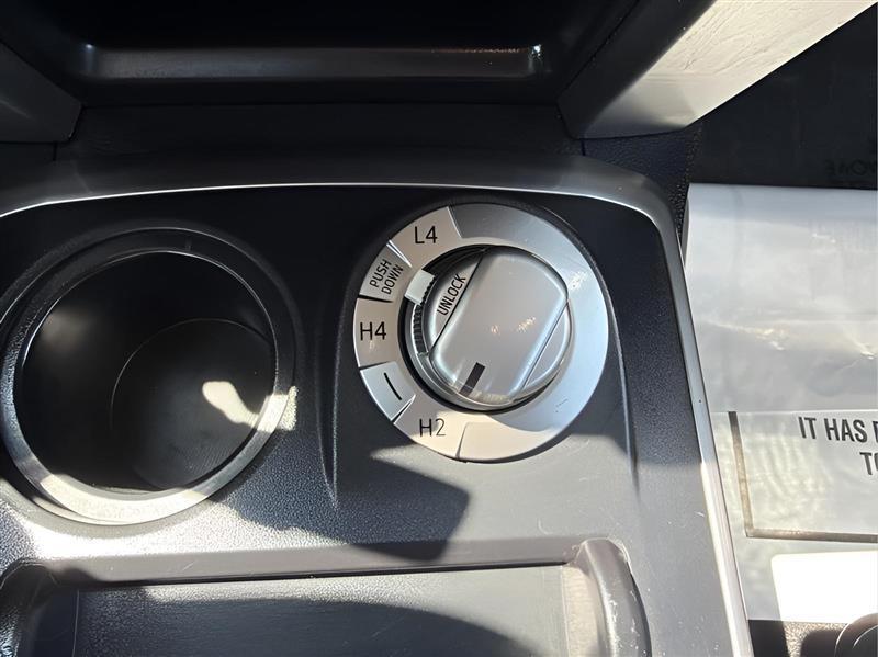 Toyota 4Runner SR5 4WD 2016