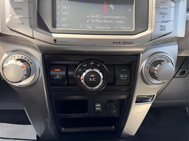 Toyota 4Runner SR5 4WD 2016