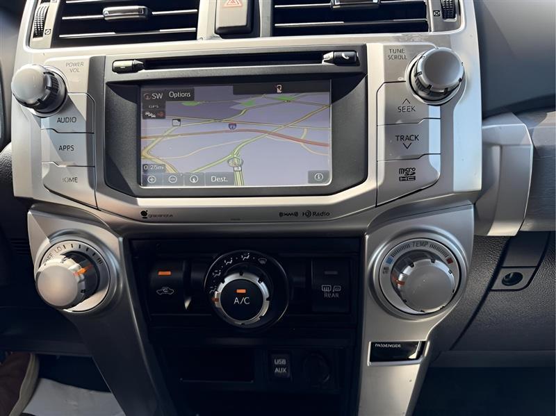 Toyota 4Runner SR5 4WD 2016