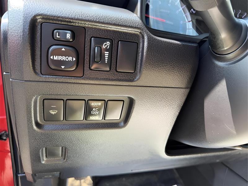 Toyota 4Runner SR5 4WD 2016