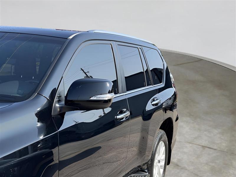 Lexus GX 460 4WD 4dr Premium 2021