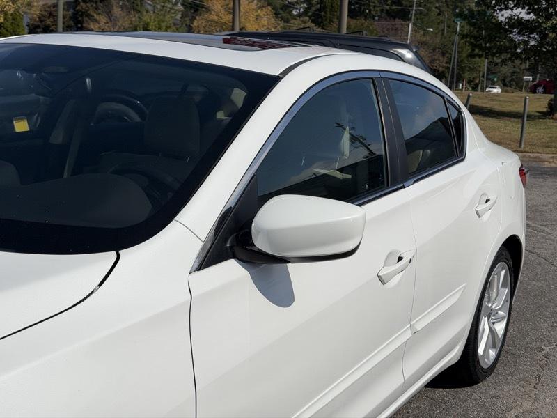 Acura ILX 8-Spd AT w/ Premium Package 2017