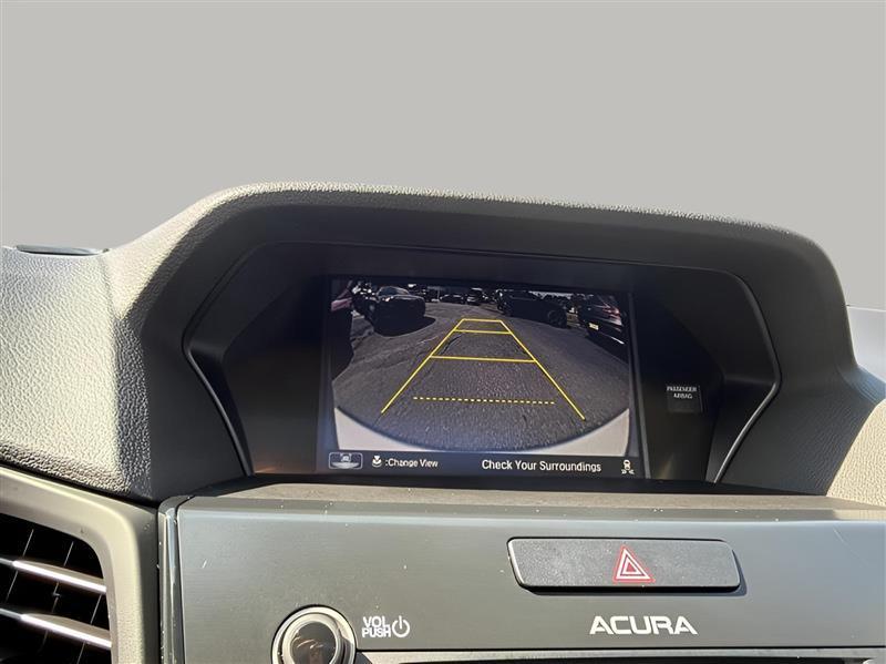 Acura ILX 8-Spd AT w/ Premium Package 2017
