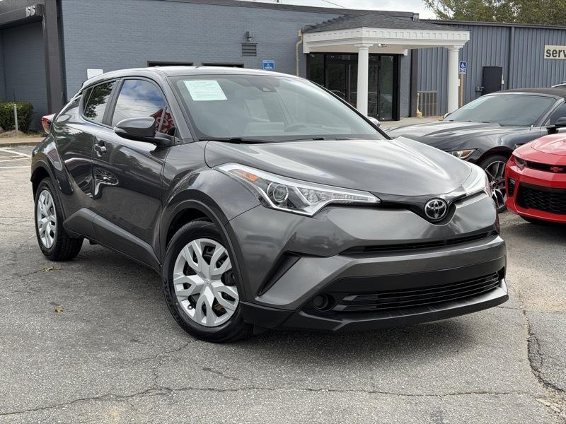 Toyota C-HR LE 2019