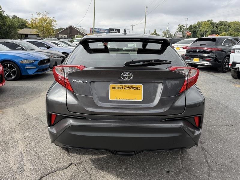 Toyota C-HR LE 2019