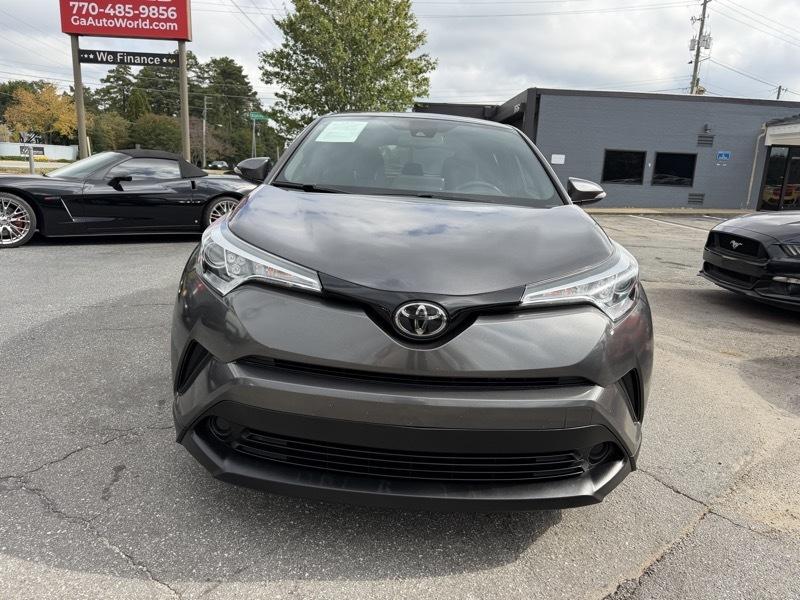 Toyota C-HR LE 2019