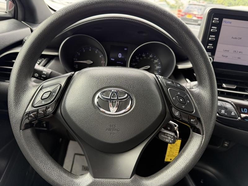 Toyota C-HR LE 2019