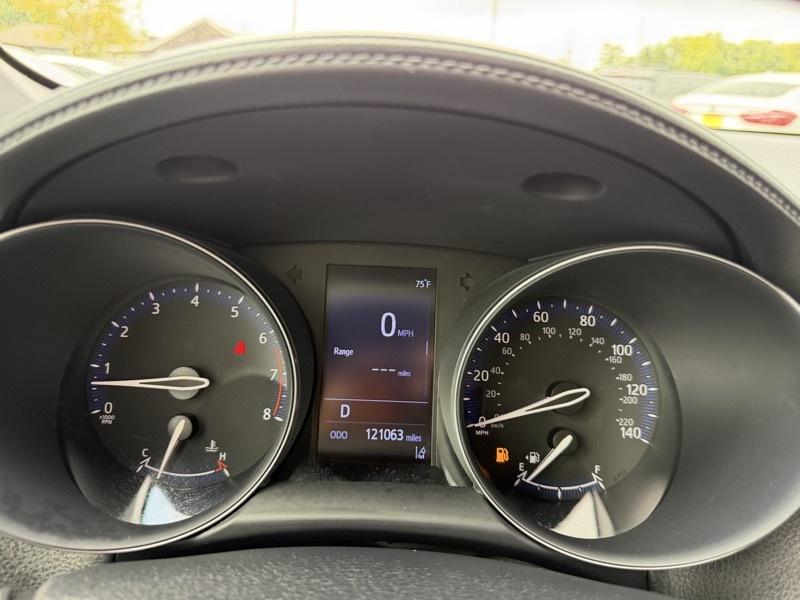 Toyota C-HR LE 2019