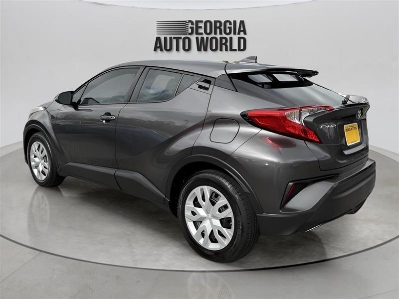 Toyota C-HR LE 2019