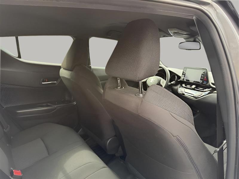 Toyota C-HR LE 2019