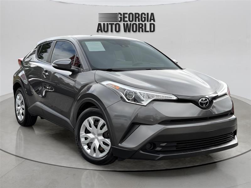 Toyota C-HR LE 2019