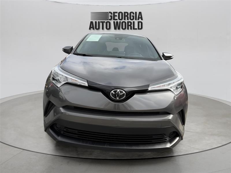 Toyota C-HR LE 2019