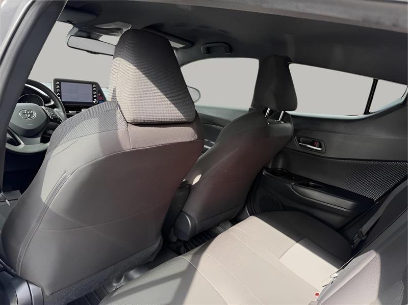 Toyota C-HR LE 2019