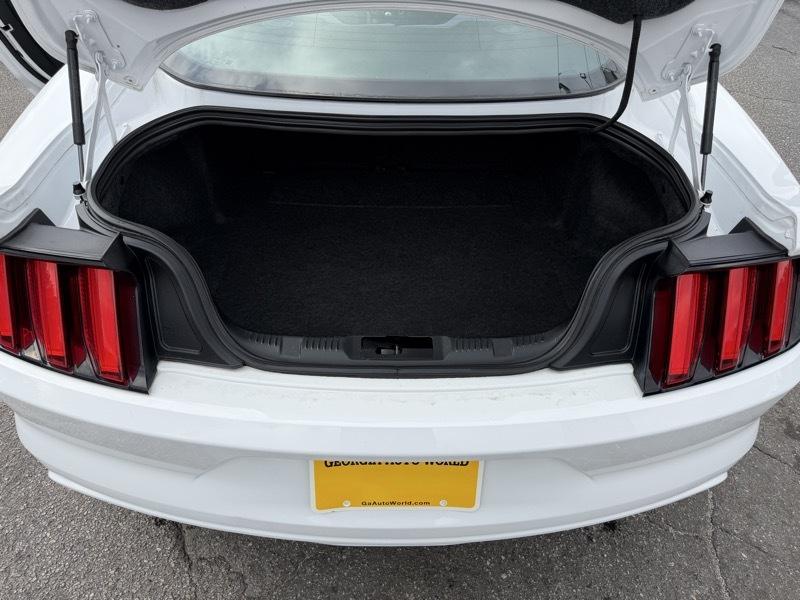 Ford Mustang GT Premium Coupe 2017