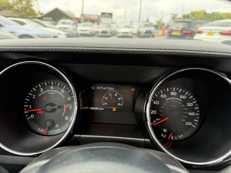 Ford Mustang GT Premium Coupe 2017