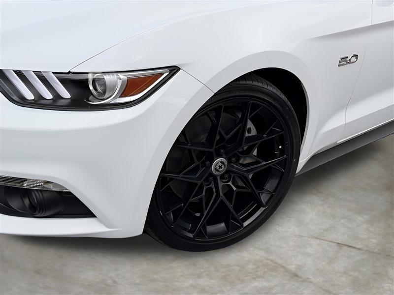 Ford Mustang GT Premium Coupe 2017