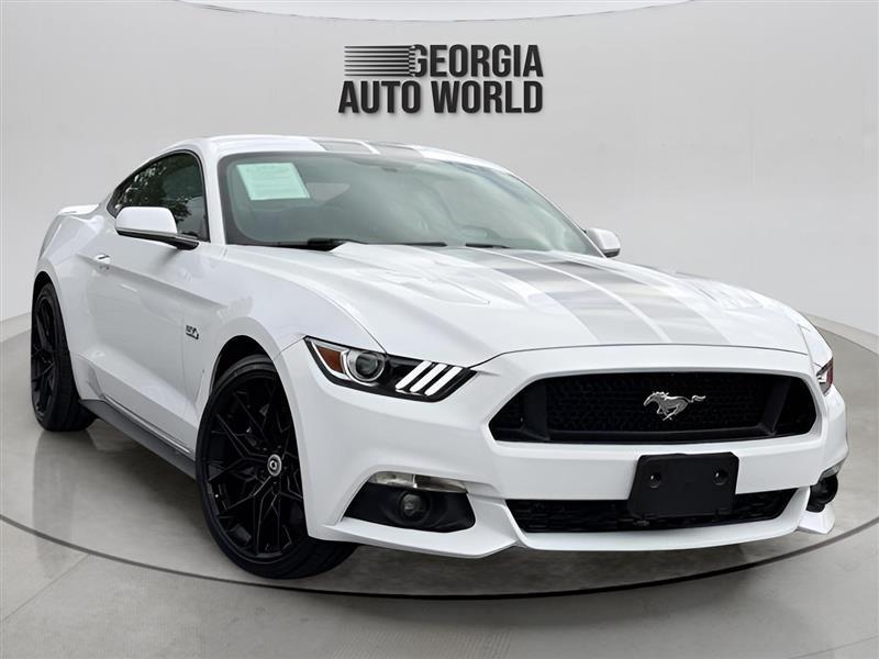 Ford Mustang GT Premium Coupe 2017