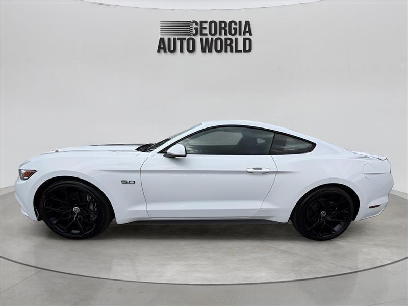 Ford Mustang GT Premium Coupe 2017