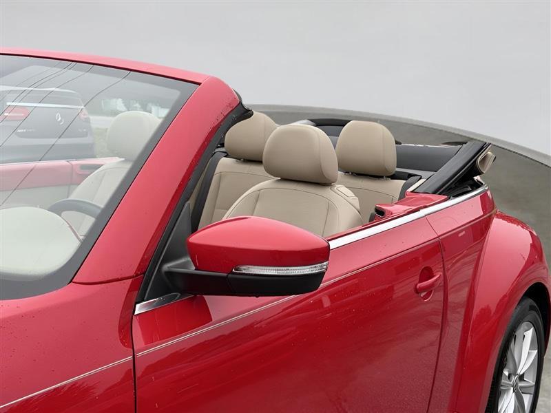 Volkswagen Beetle 1.8T S Convertible 2017