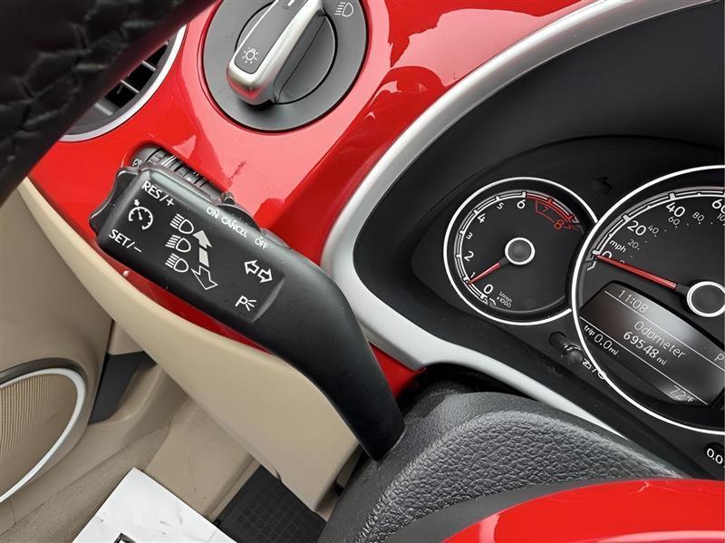 Volkswagen Beetle 1.8T S Convertible 2017