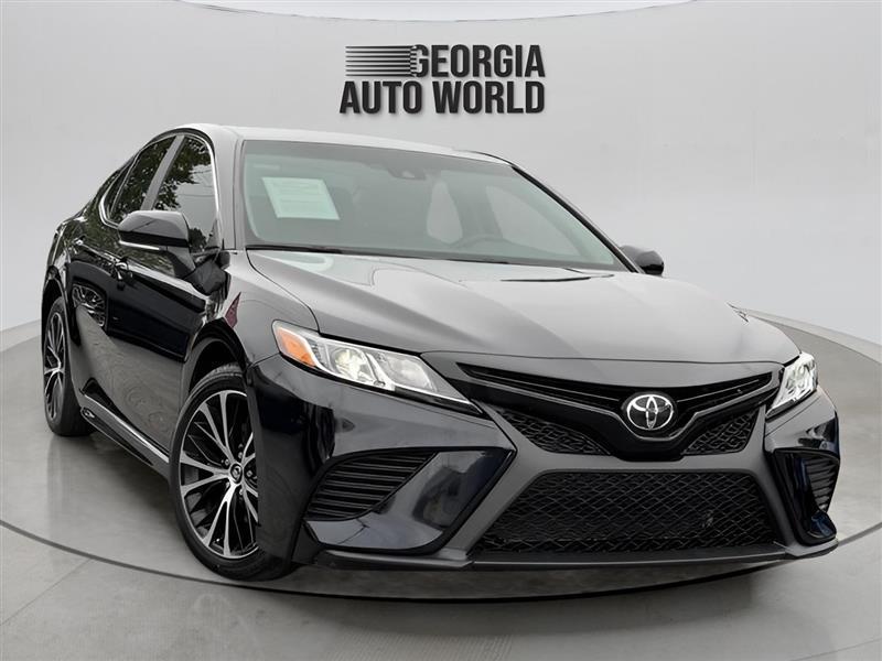 Toyota Camry 4dr Sdn I4 Auto SE (Natl) 2019