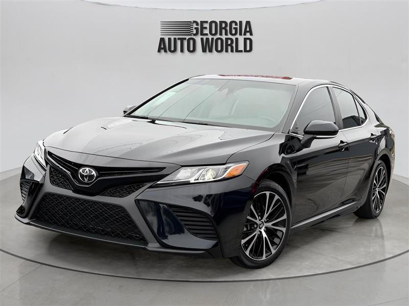 Toyota Camry 4dr Sdn I4 Auto SE (Natl) 2019
