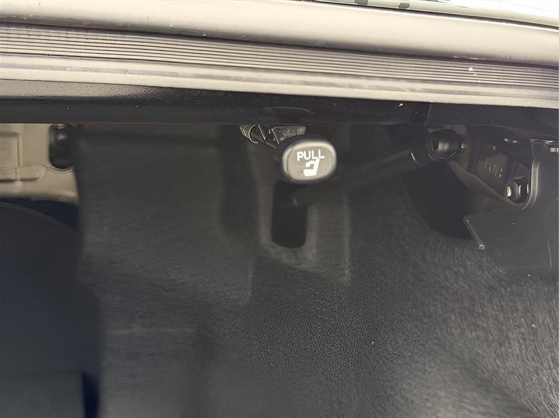 Toyota Camry 4dr Sdn I4 Auto SE (Natl) 2019
