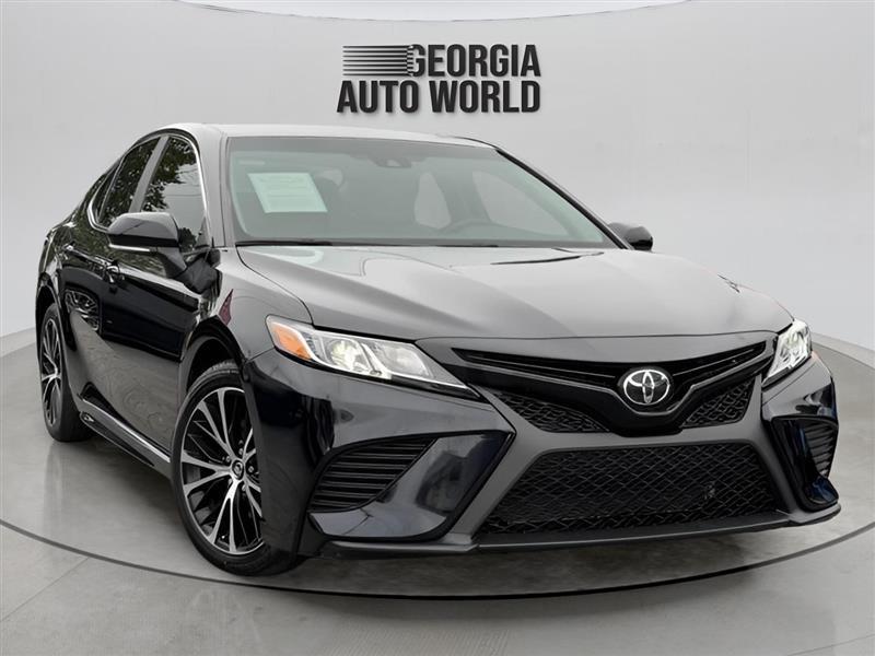 Toyota Camry 4dr Sdn I4 Auto SE (Natl) 2019