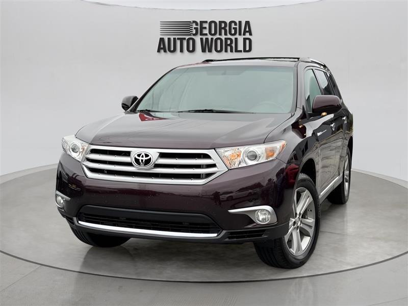 Toyota Highlander Limited 2WD 2011