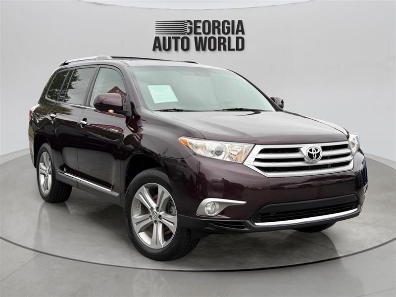 Toyota Highlander Limited 2WD 2011