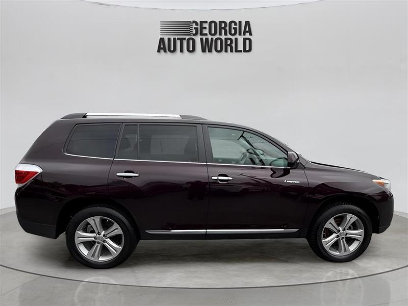 Toyota Highlander Limited 2WD 2011
