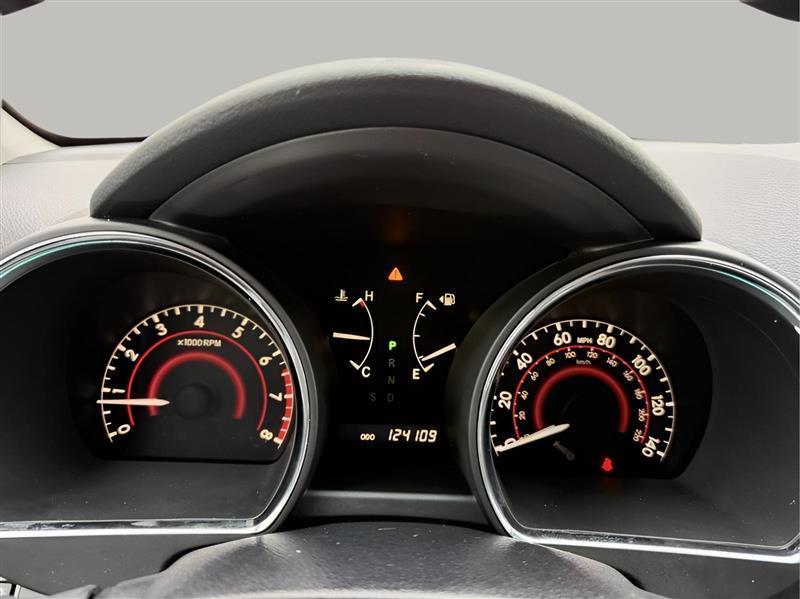 Toyota Highlander Limited 2WD 2011