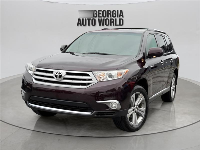 Toyota Highlander Limited 2WD 2011