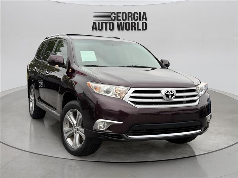 Toyota Highlander Limited 2WD 2011