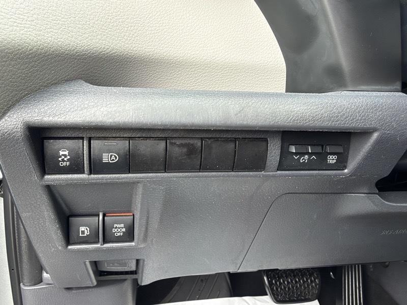 Toyota Sienna LE 8-Passenger 2022