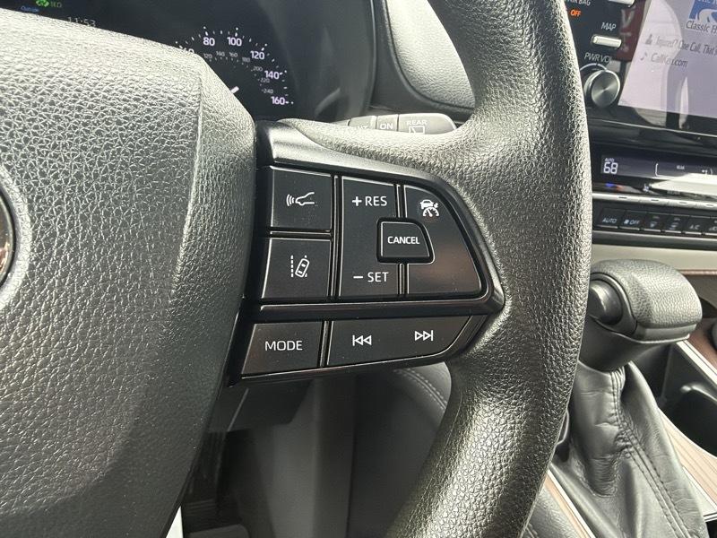 Toyota Sienna LE 8-Passenger 2022
