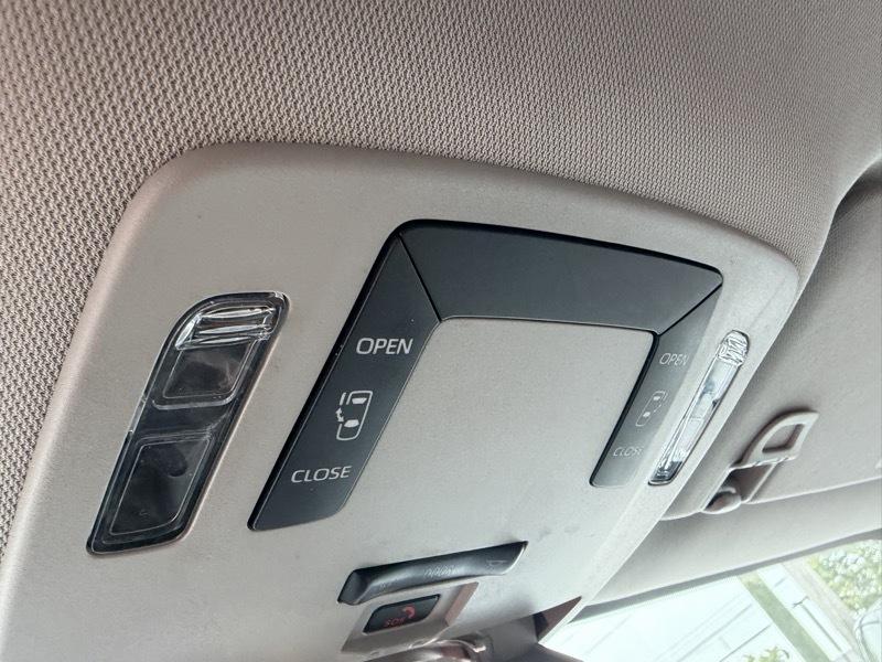 Toyota Sienna LE 8-Passenger 2022