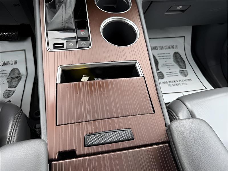 Toyota Sienna LE 8-Passenger 2022