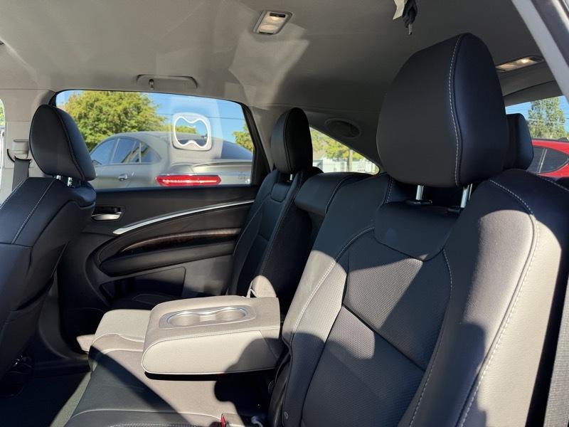 Acura MDX SH-AWD 9-Spd AT w/Tech Package 2020