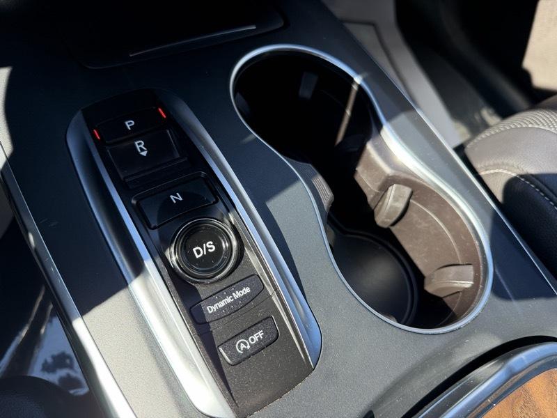 Acura MDX SH-AWD 9-Spd AT w/Tech Package 2020