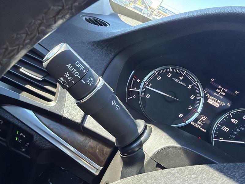 Acura MDX SH-AWD 9-Spd AT w/Tech Package 2020
