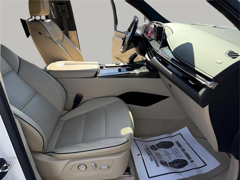 Cadillac Escalade Premium Luxury AWD 2021