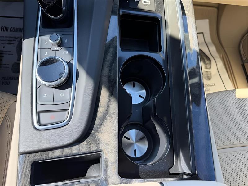 Cadillac Escalade Premium Luxury AWD 2021