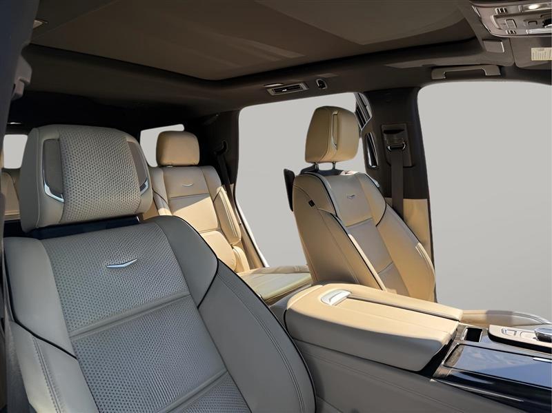 Cadillac Escalade Premium Luxury AWD 2021