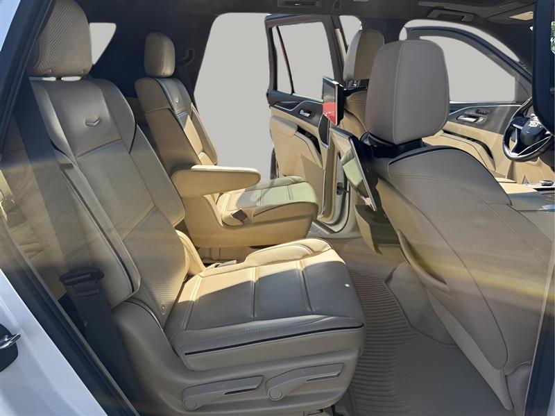 Cadillac Escalade Premium Luxury AWD 2021